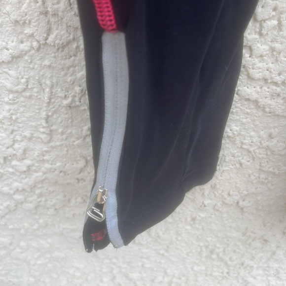 Hincapie Women's Full Leg Long Fleece Cycle Bib Black/Pink Size M - Picture 5 of 10